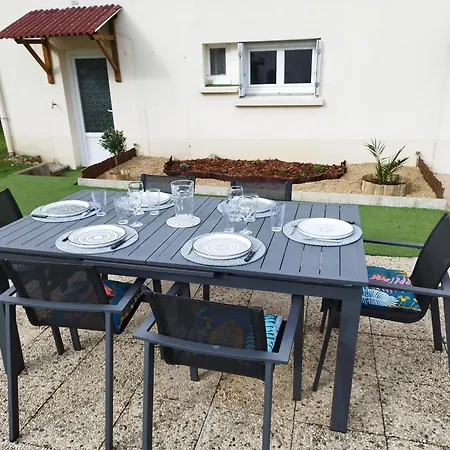 Holiday home Maison Cosy Futuroscope Jaunay-Clan