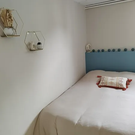 Maison Cosy Futuroscope * جوانيه - كلان